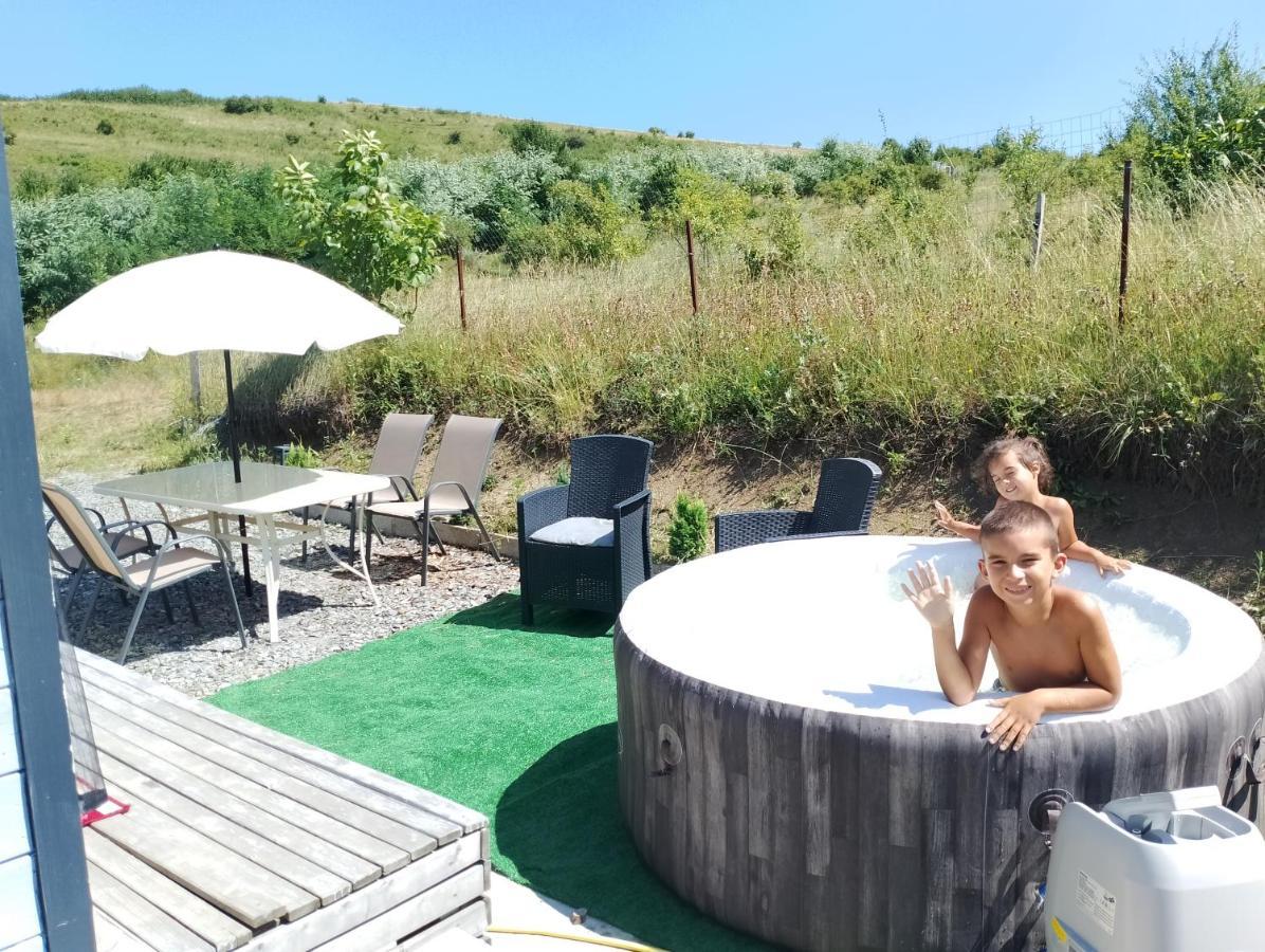 Tiny House Cluj With Jacuzzi Βίλα Sinnicoara Εξωτερικό φωτογραφία